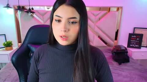 natalie  online show from June 15, 8:00 pm