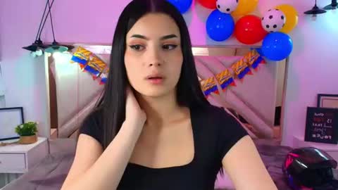 natalie  online show from June 16, 7:49 pm