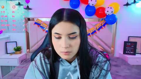 natalie  online show from June 18, 8:02 pm