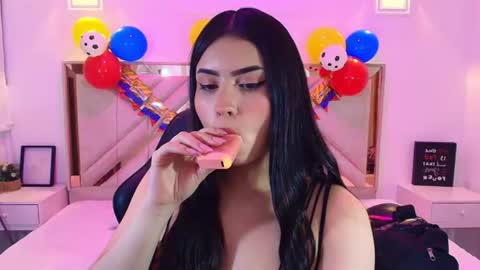 natalie  online show from July 8, 7:51 pm