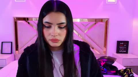natalie  online show from July 13, 8:00 pm