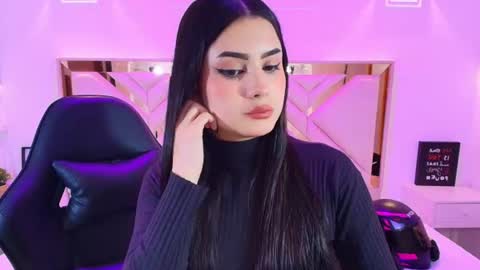 natalie  online show from July 17, 8:14 pm