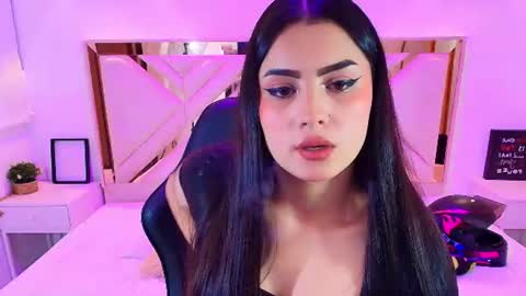 natalie  online show from July 21, 7:49 pm