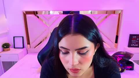 natalie  online show from July 21, 8:00 pm