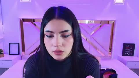 natalie  online show from July 22, 7:49 pm