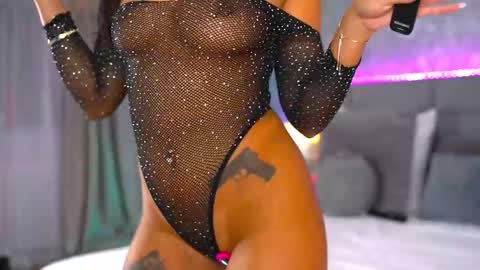 nataliedelices online show from November 1, 7:38 pm