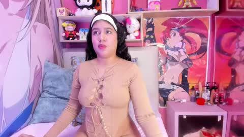 Snapshot of natalieevansx chatting on June 5, 12:33 pm natalieevansx online show from June 5, 12:33 pm