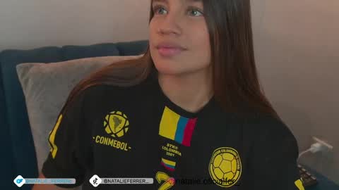 Snapshot of natalieferrer_ chatting on June 7, 10:13 pm natalieferrer_ online show from June 7, 10:13 pm