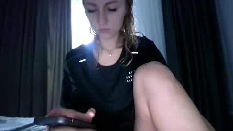 Snapshot of nataliexo111 chatting on September 12, 7:41 am Natali online show from September 12, 7:41 am