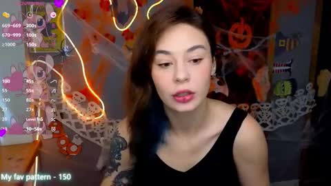 Snapshot of natalimillers chatting on November 3, 6:47 am Natali online show from November 3, 6:47 am