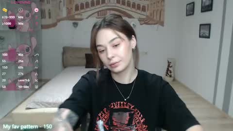 Snapshot of natalimillers chatting on December 4, 7:06 am Natali online show from December 4, 7:06 am