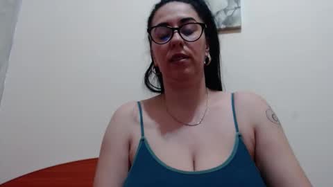 Snapshot of natally565656 chatting on May 18, 12:44 pm natally online show from May 18, 12:44 pm
