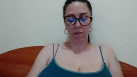 Snapshot of natally565656 chatting on May 28, 11:51 am natally online show from May 28, 11:51 am