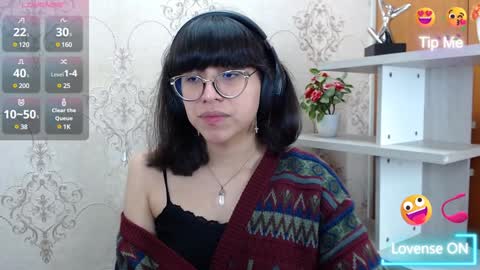 Snapshot of nataly_cloud chatting on December 15, 12:49 pm N A T A L Y online show from December 15, 12:49 pm