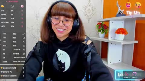 Snapshot of nataly_cloud chatting on March 9, 4:00 pm N A T A L Y online show from March 9, 4:00 pm