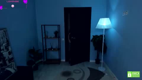 Natalie online show from November 6, 5:30 am