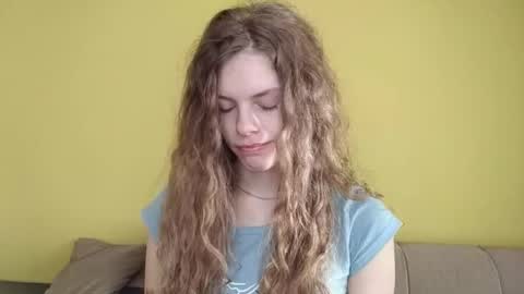 Natalie online show from March 18, 5:10 am