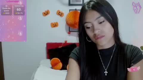 Nataly Escobar online show from October 10, 12:48 pm