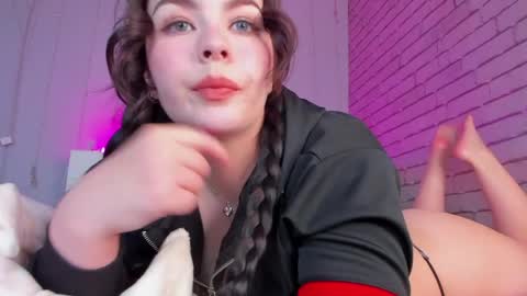Snapshot of natalyhayes chatting on May 26, 11:50 am Nataly online show from May 26, 11:50 am