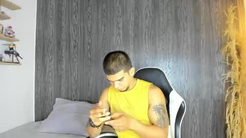Snapshot of natan_77 chatting on May 12, 11:29 am natan_77 online show from May 12, 11:29 am
