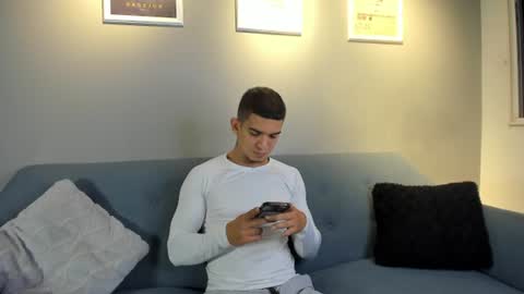 Snapshot of natan_77 chatting on July 2, 3:17 am natan_77 online show from July 2, 3:17 am