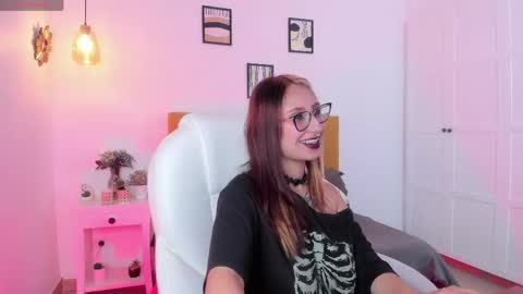 Natasha online show from May 21, 1:07 pm