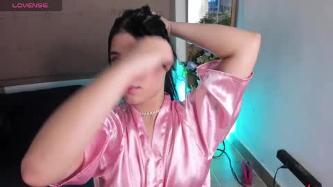 Natasha Sccott online show from March 11, 7:36 pm