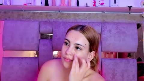 Snapshot of natasha_adams___ chatting on July 28, 9:25 pm NATASHA online show from July 28, 9:25 pm