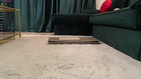 Naty  online show from February 27, 2:21 am