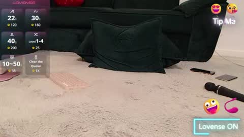Snapshot of natasha_bigass chatting on June 25, 9:52 pm Naty online show from June 25, 9:52 pm