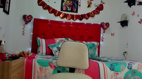 Snapshot of natasha_jurado chatting on February 3, 11:26 pm N A T A S H A  online show from February 3, 11:26 pm