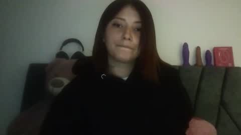 Snapshot of natasha_kein chatting on May 25, 9:54 pm natalia online show from May 25, 9:54 pm