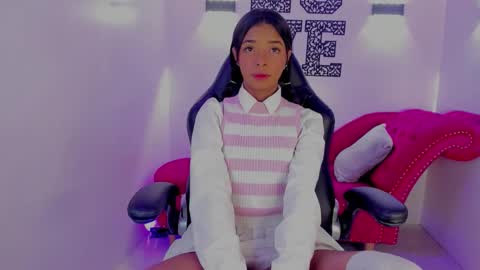 Natasha  online show from November 30, 4:44 pm