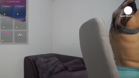 natashaboobs online show from February 1, 10:25 am