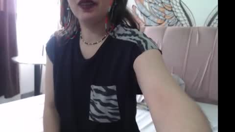 Snapshot of natashasex199 chatting on December 27, 2:43 pm NATASHA online show from December 27, 2:43 pm