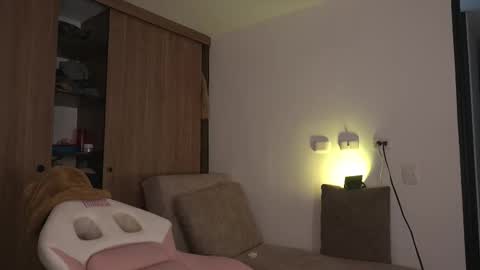 Natasha Independent model online show from January 18, 2:59 am