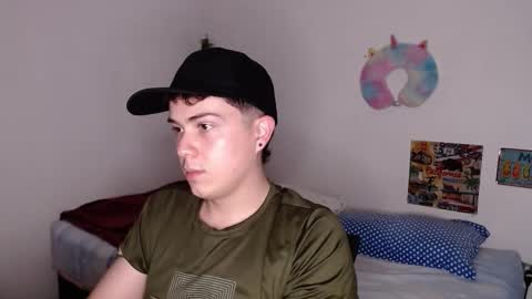 Snapshot of nate_belleri chatting on December 16, 1:54 am Nate belleri online show from December 16, 1:54 am