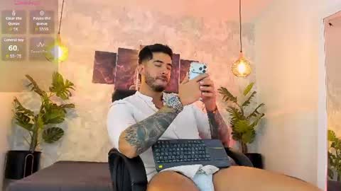 Snapshot of nate_franco chatting on July 10, 4:17 am Nate Franco online show from July 10, 4:17 am