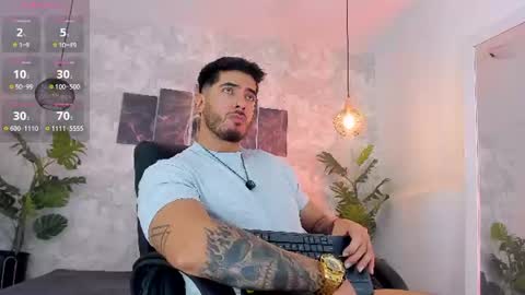 Snapshot of nate_franco chatting on July 20, 7:33 am Nate Franco online show from July 20, 7:33 am