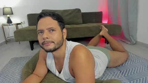 Nate Ocean online show from November 25, 2:44 am