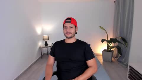 Nate Ocean online show from December 18, 1:44 am