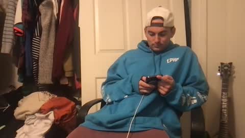 natetheexplorer online show from October 3, 6:32 am