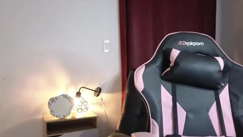 Snapshot of nath1_ chatting on March 20, 3:44 am NATHALIA online show from March 20, 3:44 am