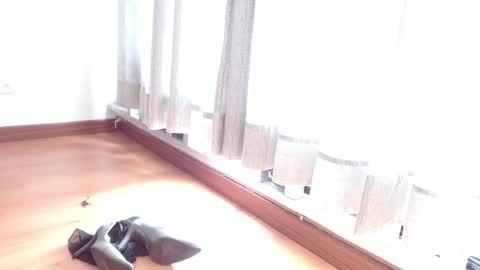 nath_dawson online show from March 12, 6:11 pm