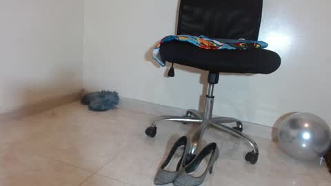 nath_dawson online show from September 18, 12:40 pm