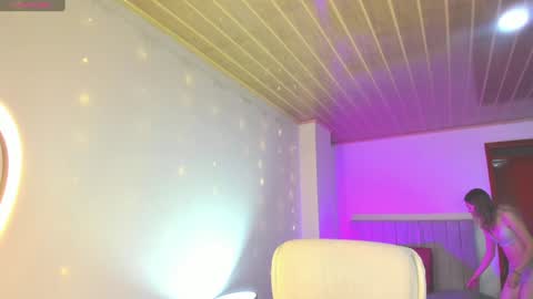Snapshot of nathaaly_sky chatting on January 11, 11:23 am nathaly sky online show from January 11, 11:23 am