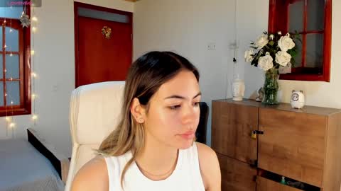 Snapshot of nathaaly_sky chatting on January 14, 10:48 am nathaly sky online show from January 14, 10:48 am