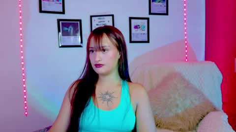 Snapshot of nathalia_ramirez_ chatting on June 13, 1:25 am Nathalia Ramirez online show from June 13, 1:25 am