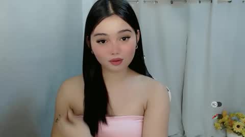 Snapshot of nathalia_starxxx chatting on December 1, 10:48 pm nathalia_starxxx online show from December 1, 10:48 pm