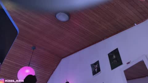 Nathalia  online show from November 20, 1:17 am